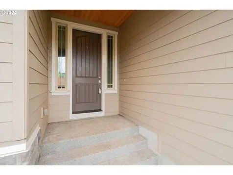 10505 NW 31st Avenue Vancouver WA 98685