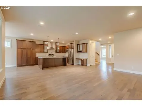 10505 NW 31st Avenue Vancouver WA 98685