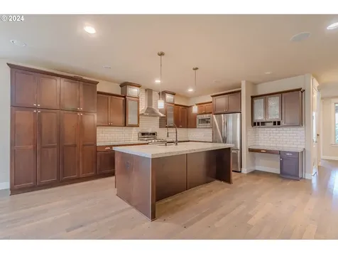 10505 NW 31st Avenue Vancouver WA 98685