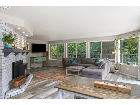 88049 Woodlands Drive Florence OR 97439