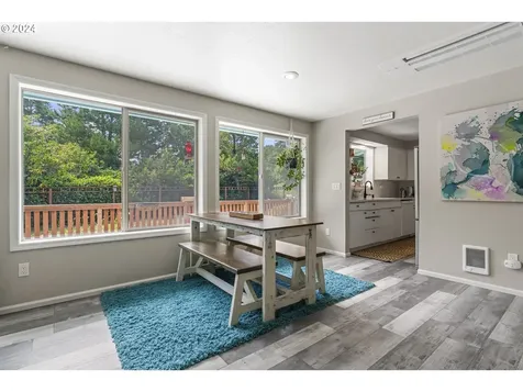 88049 Woodlands Drive Florence OR 97439