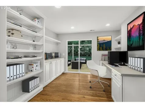 15106 Woodglen Way Oregon City OR 97045