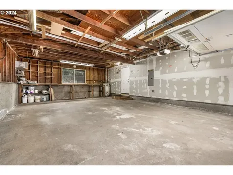 15106 Woodglen Way Oregon City OR 97045