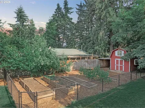 15106 Woodglen Way Oregon City OR 97045