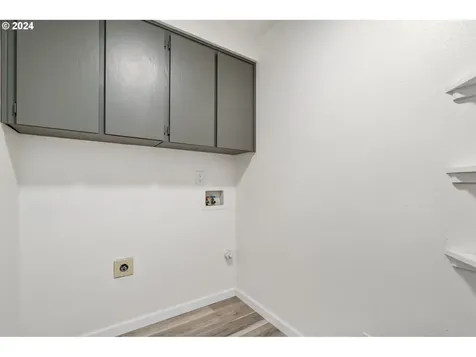 200 E Sunset Drive Newberg OR 97132