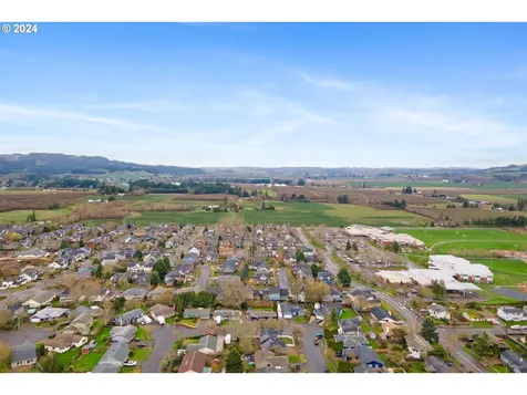 200 E Sunset Drive Newberg OR 97132