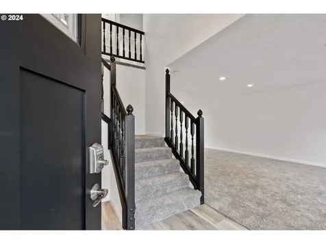 200 E Sunset Drive Newberg OR 97132