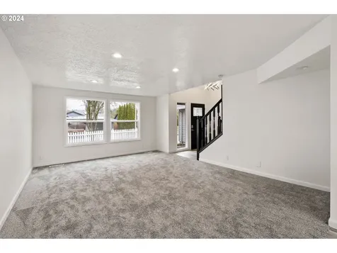 200 E Sunset Drive Newberg OR 97132