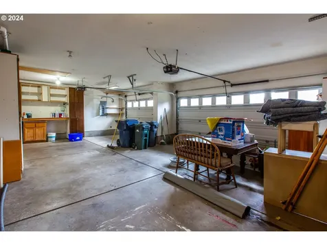 4169 Sabrena Avenue Eugene OR 97404