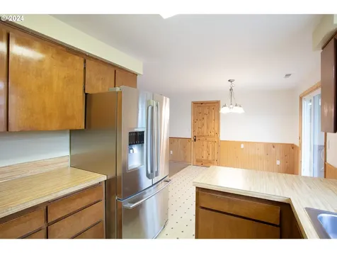 525 Tracy Place Junction City OR 97448