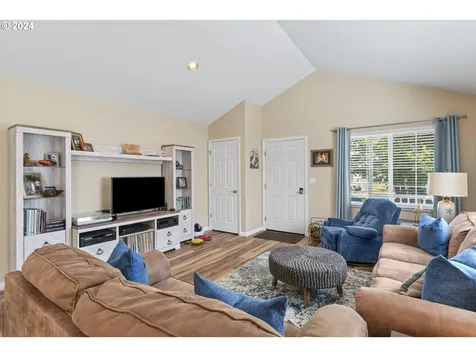 38 Spyglass Lane Florence OR 97439