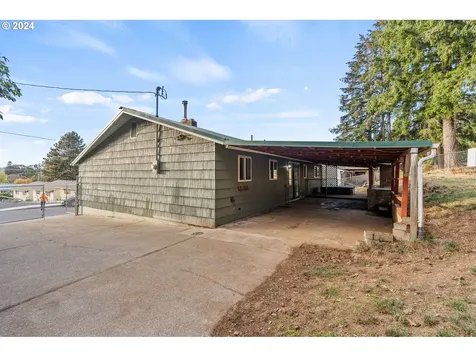 574 NE Shafford Street Estacada OR 97023