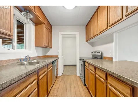 574 NE Shafford Street Estacada OR 97023
