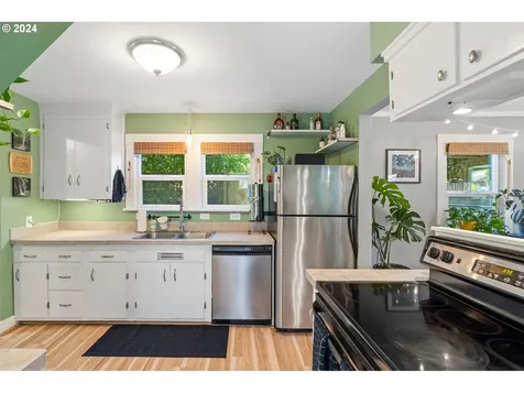 215 S High Street Oregon City OR 97045