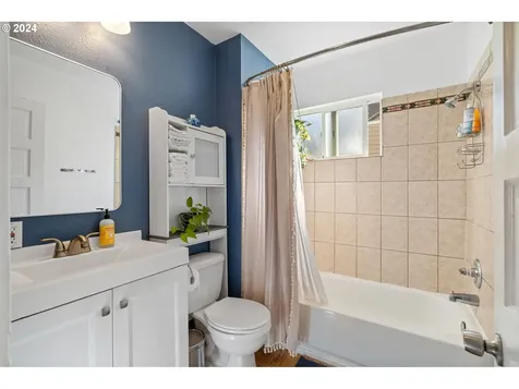 215 S High Street Oregon City OR 97045