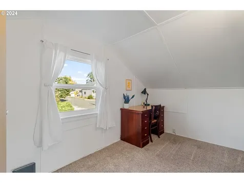 215 S High Street Oregon City OR 97045