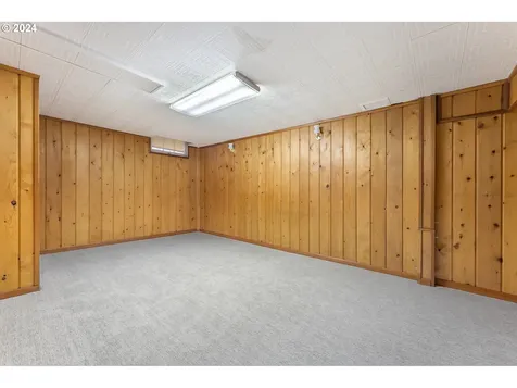 1923 Ne 80th Avenue Portland OR 97213