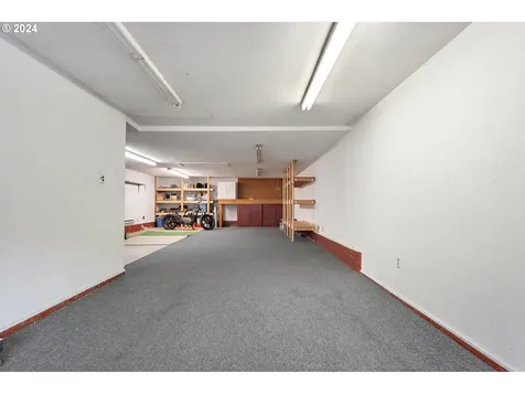1923 Ne 80th Avenue Portland OR 97213
