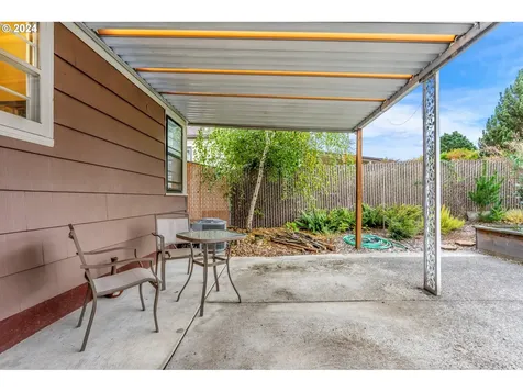 1923 Ne 80th Avenue Portland OR 97213