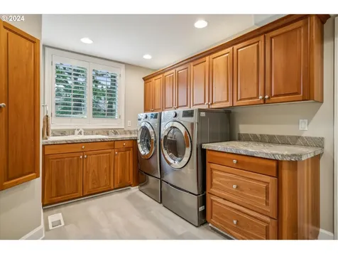 2175 Windham Oaks Court West Linn OR 97068