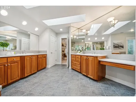 2175 Windham Oaks Court West Linn OR 97068
