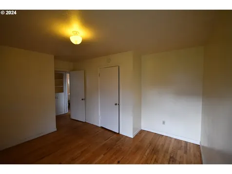 1206 E 10th Street The Dalles OR 97058