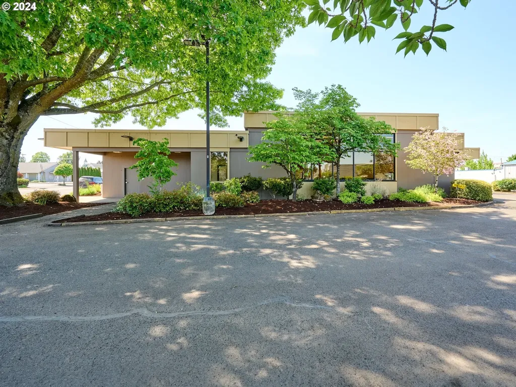 200 Center Avenue Molalla OR 97038