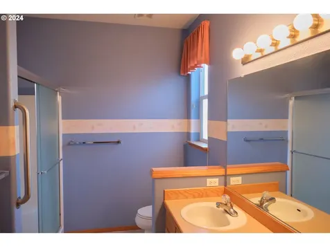 16905 SW Kattegat Drive Beaverton OR 97006