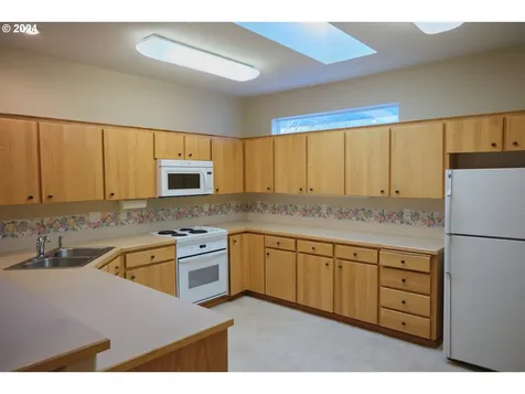 16905 SW Kattegat Drive Beaverton OR 97006