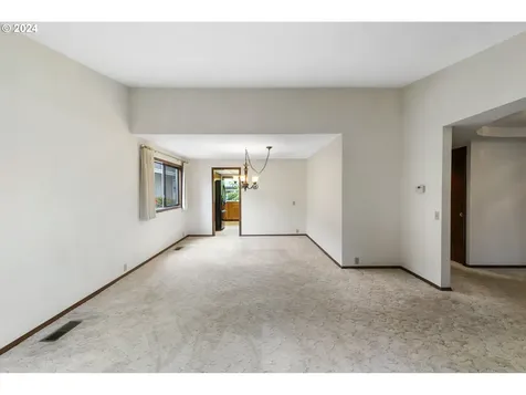15717 Ne Eugene Street Portland OR 97230