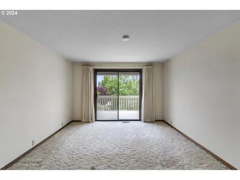 15717 Ne Eugene Street Portland OR 97230