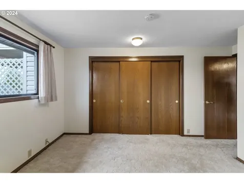15717 Ne Eugene Street Portland OR 97230