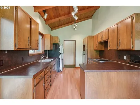 4404 Sw Primrose Street Portland OR 97219