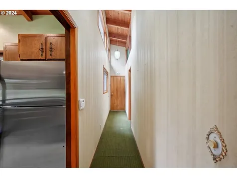 4404 Sw Primrose Street Portland OR 97219