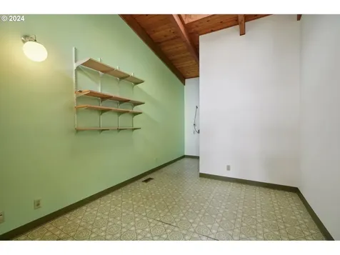 4404 Sw Primrose Street Portland OR 97219