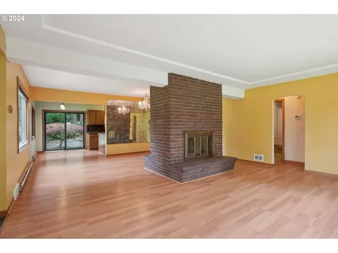 4404 Sw Primrose Street Portland OR 97219