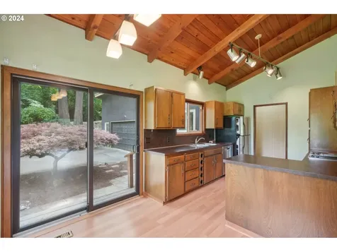 4404 Sw Primrose Street Portland OR 97219