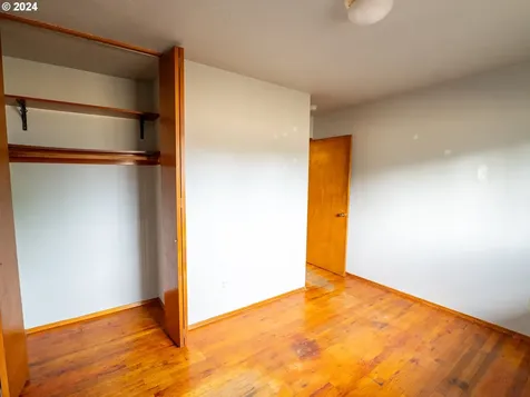8737 N Courtenay Avenue Portland OR 97203