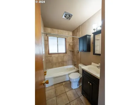 8737 N Courtenay Avenue Portland OR 97203