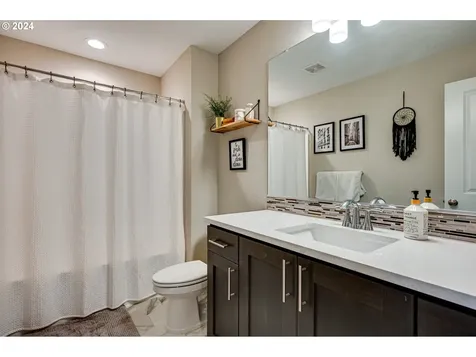8609 N 1st Street Ridgefield WA 98642