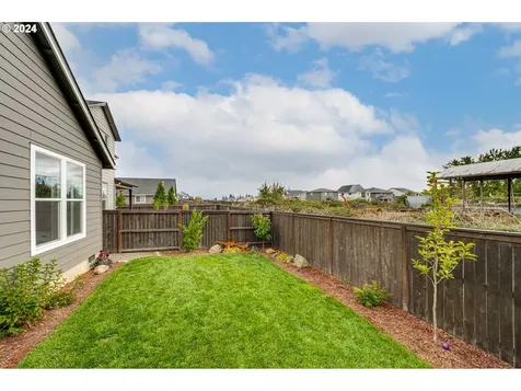 8609 N 1st Street Ridgefield WA 98642
