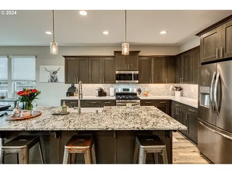 8609 N 1st Street Ridgefield WA 98642