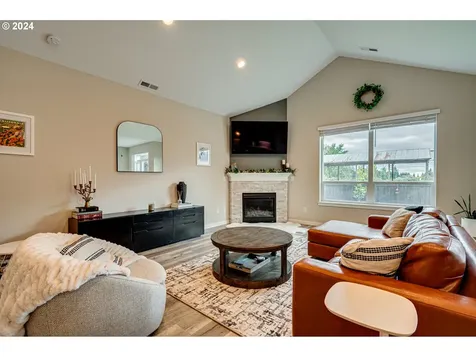 8609 N 1st Street Ridgefield WA 98642