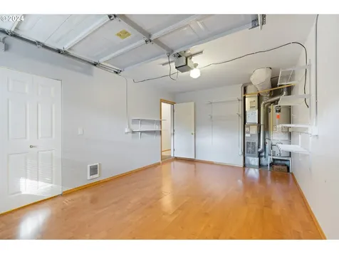 14119 Se Woodward Street Portland OR 97236