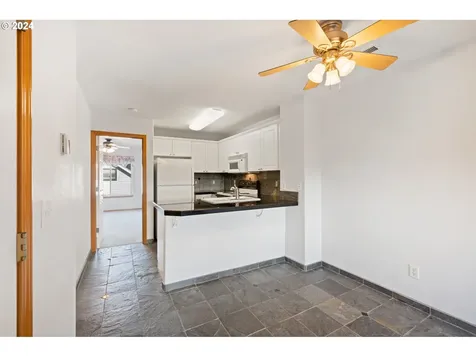 14119 Se Woodward Street Portland OR 97236