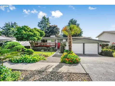 2015 Sw Warwick Avenue Portland OR 97225