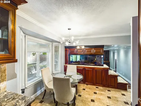 730 SW 28th Street Troutdale OR 97060
