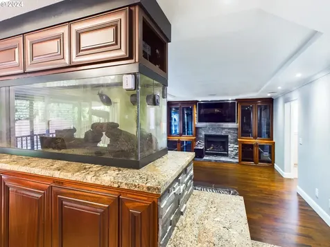 730 SW 28th Street Troutdale OR 97060