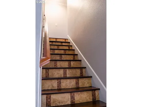 730 SW 28th Street Troutdale OR 97060