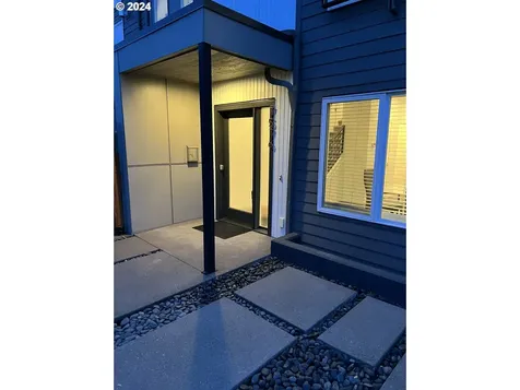 7576 N Curtis Avenue Portland OR 97217